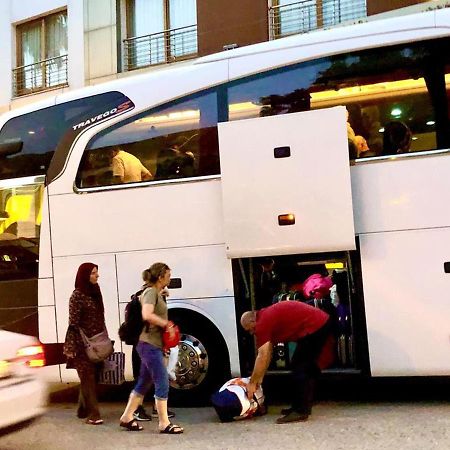 Check-In Apartment Near Fountain Square Vidadi Str バクー エクステリア 写真