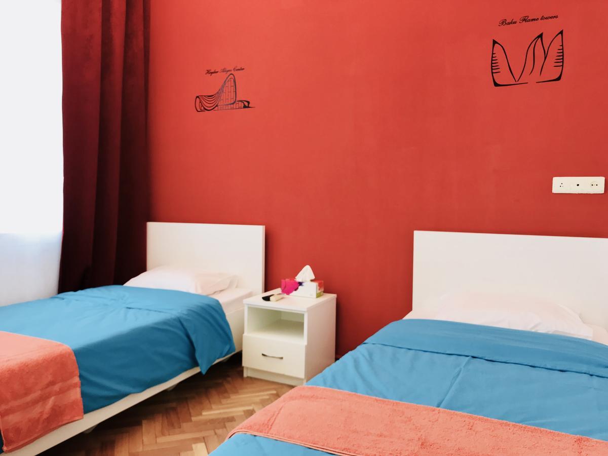 Check-In Apartment Near Fountain Square Vidadi Str バクー エクステリア 写真